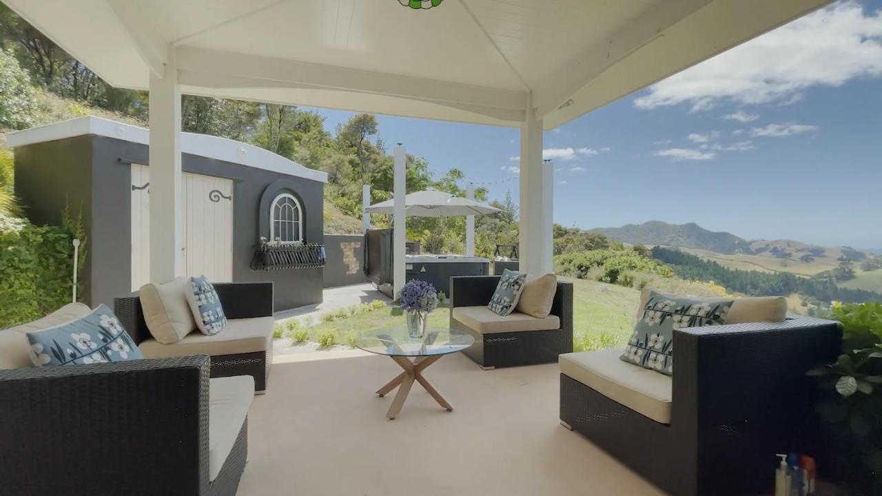 Bayview Valley Lodge Bed & Breakfast Whitianga Dış mekan fotoğraf