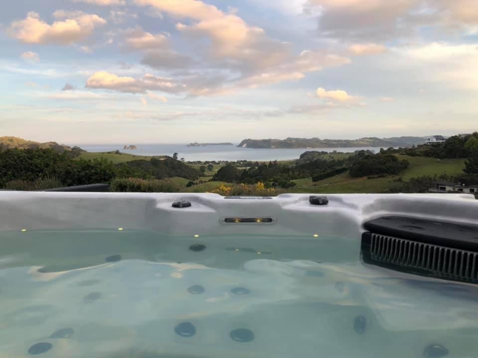 Bayview Valley Lodge Bed & Breakfast Whitianga Dış mekan fotoğraf
