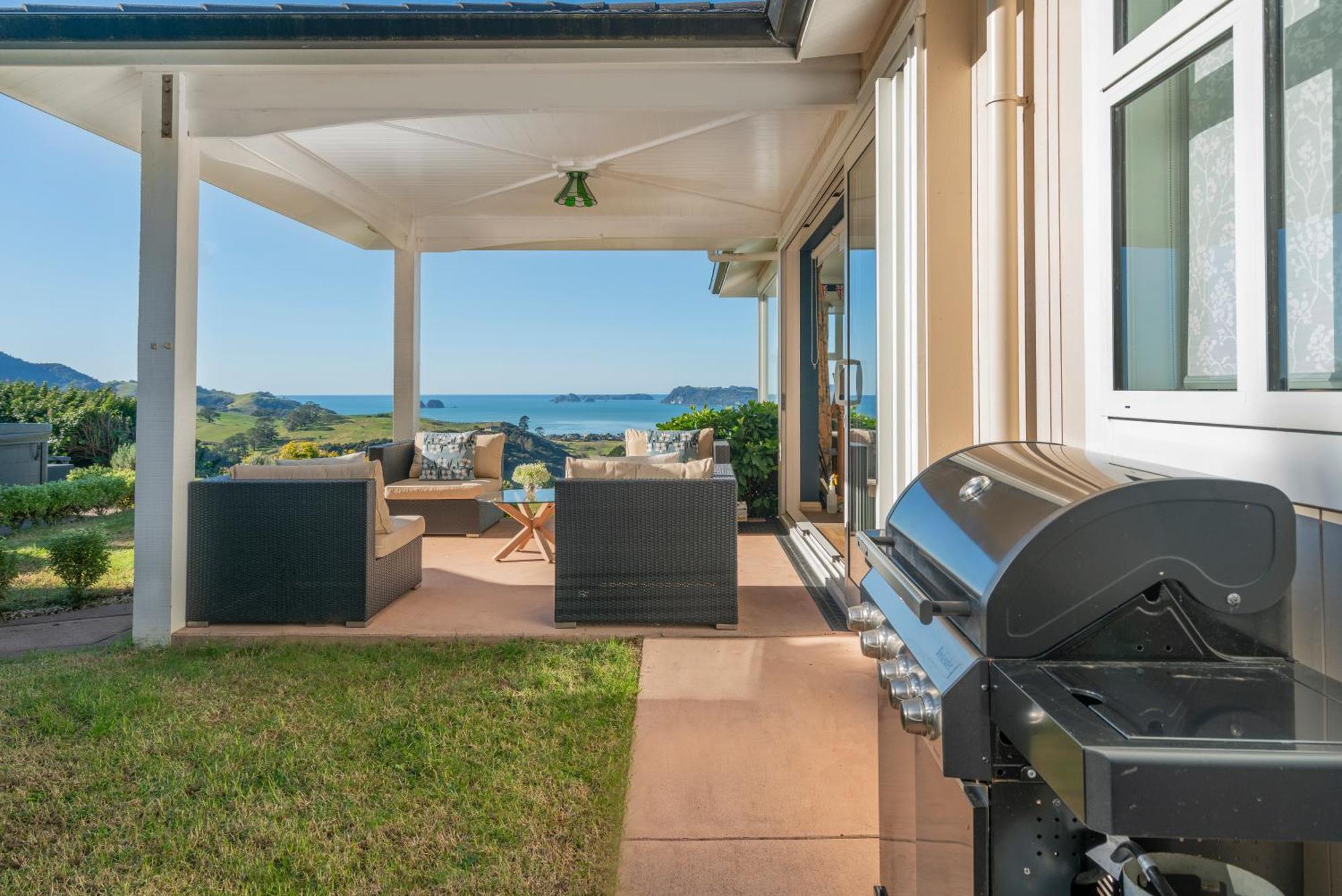 Bayview Valley Lodge Bed & Breakfast Whitianga Dış mekan fotoğraf