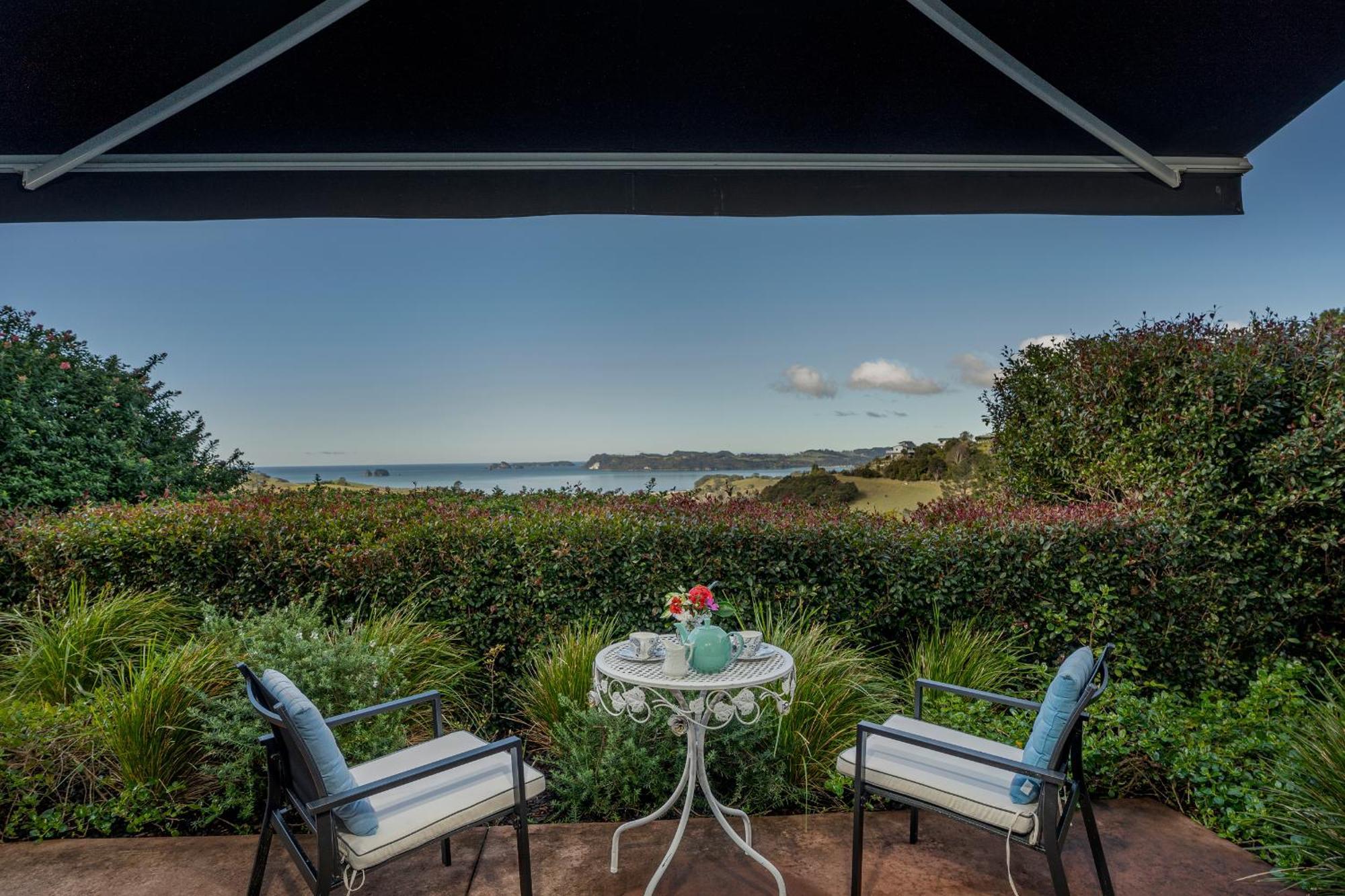 Bayview Valley Lodge Bed & Breakfast Whitianga Dış mekan fotoğraf